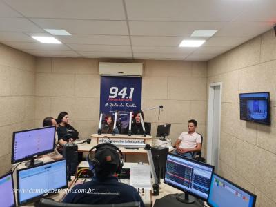 LS: Vereadores eleitos do programa Parlamento Jovem visitaram a Campo Aberto FM